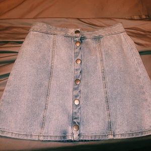 denim skirt